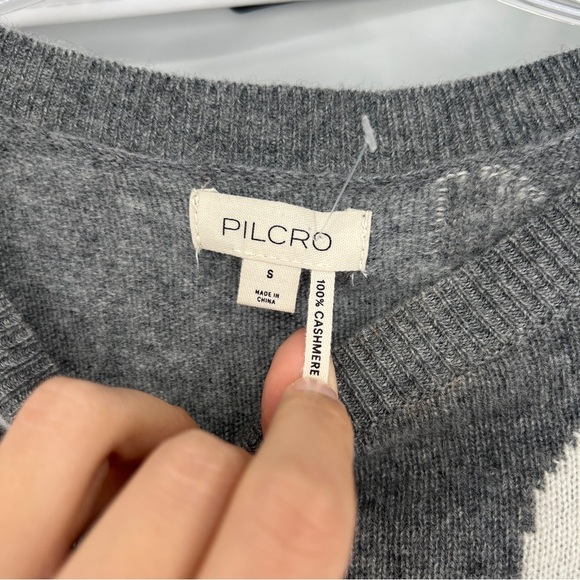 Pilcro Alani Love Print Gray Graphic 100% Cashmere Relaxed Mock Neck Sweater S - Picture 4 of 7